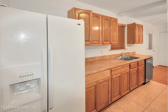 1426 Healey Street NW, Palm Bay, FL 32907