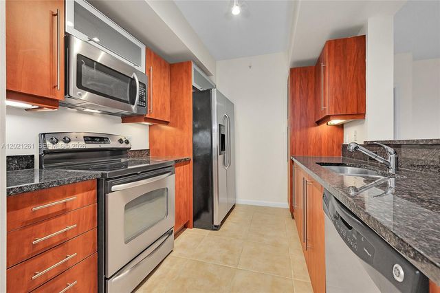 7350 SW 89th Street 1410S, Miami, FL 33156