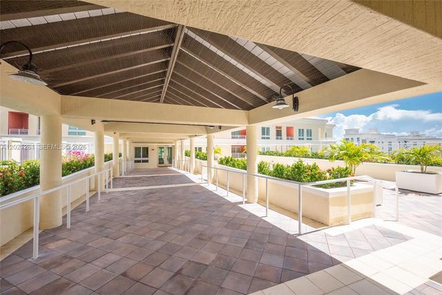 7350 SW 89th Street 1410S, Miami, FL 33156
