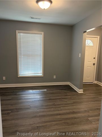 5811 Paragon Point, Hope Mills, NC 28348
