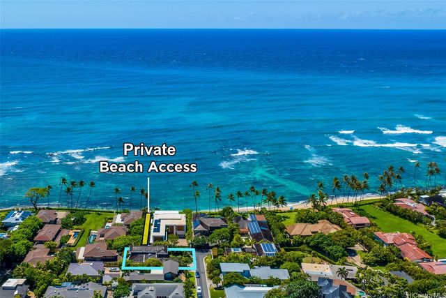 223 Kaalawai Place, Honolulu, HI 96816