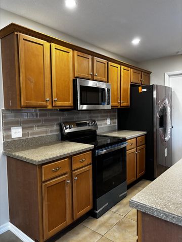 1937 SW Taurus Lane, Port St. Lucie, Port St Lucie, FL 34984