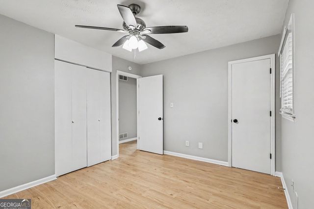2538 Burton Circle, Morrow, GA 30260