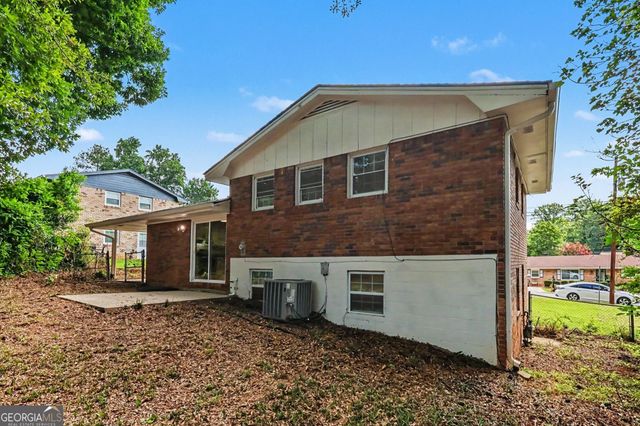 2538 Burton Circle, Morrow, GA 30260