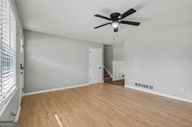 2538 Burton Circle, Morrow, GA 30260