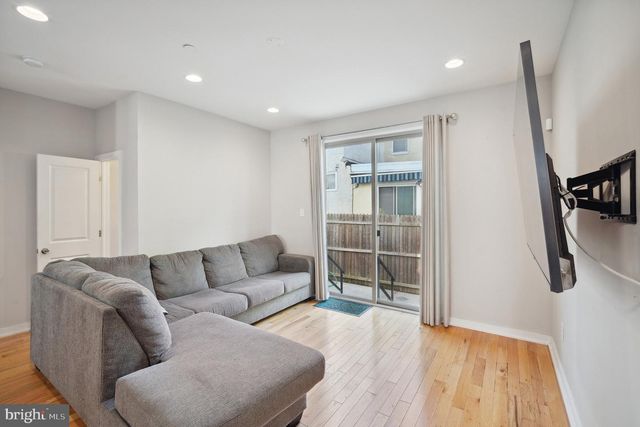 1246 E FLETCHER ST, Philadelphia, PA 19125