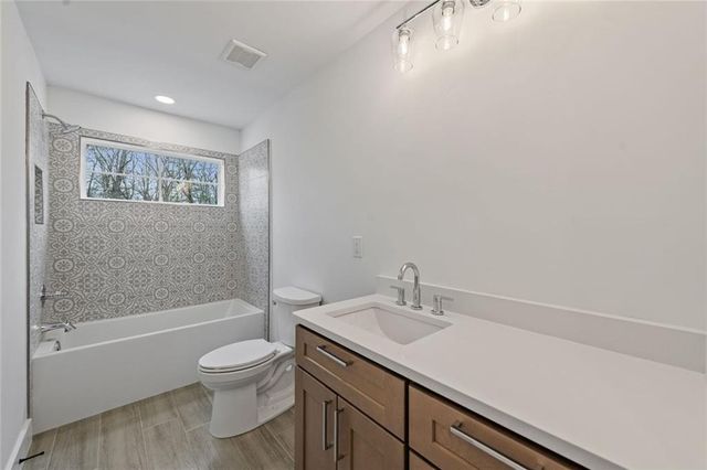 56 Running Brooke Court, Morganton, GA 30560