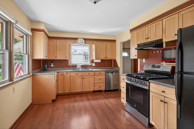1137 Osceola Avenue, Saint Paul, MN 55105
