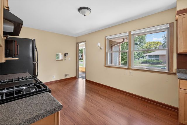 1137 Osceola Avenue, Saint Paul, MN 55105