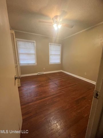 3129 Adrienne Drive, Jackson, MS 39212