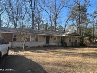 3129 Adrienne Drive, Jackson, MS 39212
