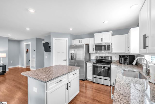 118 Timberwild Drive, Greenville, SC 29605