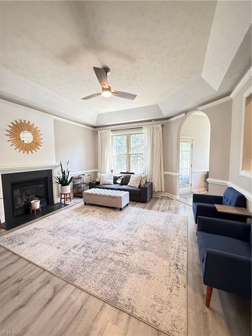 115 Sheldon CT, Yorktown, VA 23693