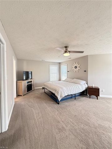 115 Sheldon CT, Yorktown, VA 23693