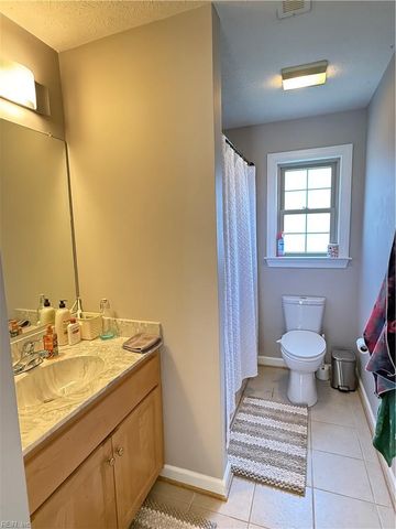 115 Sheldon CT, Yorktown, VA 23693