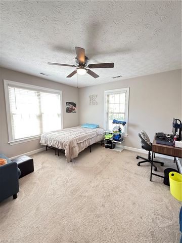 115 Sheldon CT, Yorktown, VA 23693