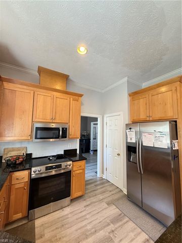 115 Sheldon CT, Yorktown, VA 23693