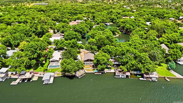 1308 S LAKESIDE DR, Burnet, TX 78611