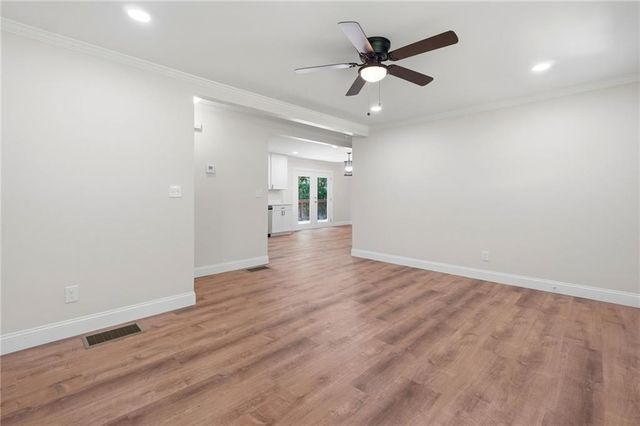 9175 Carr Cir SW, Covington, GA 30014