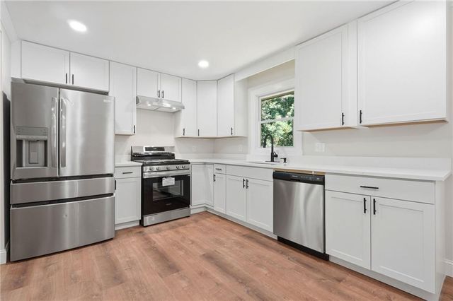 9175 Carr Cir SW, Covington, GA 30014