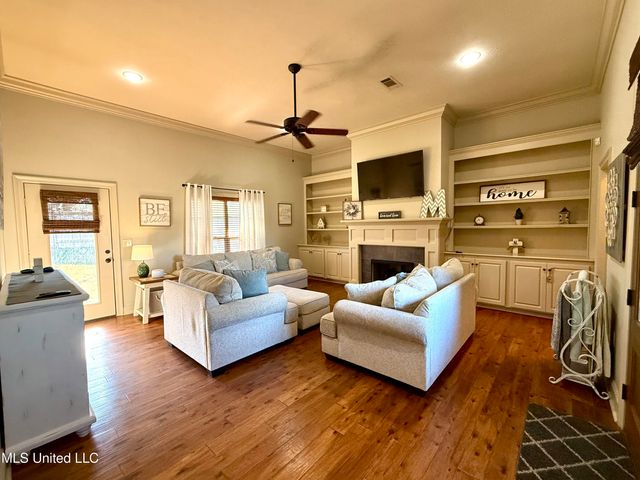 308 London Way, Pearl, MS 39208