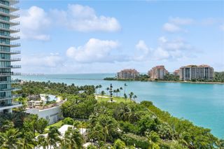 1000 S Pointe Dr 904, Miami Beach, FL 33139