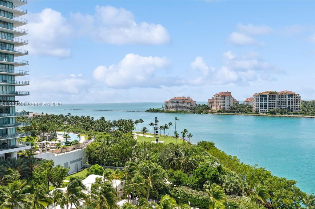 1000 S Pointe Dr 904, Miami Beach, FL 33139