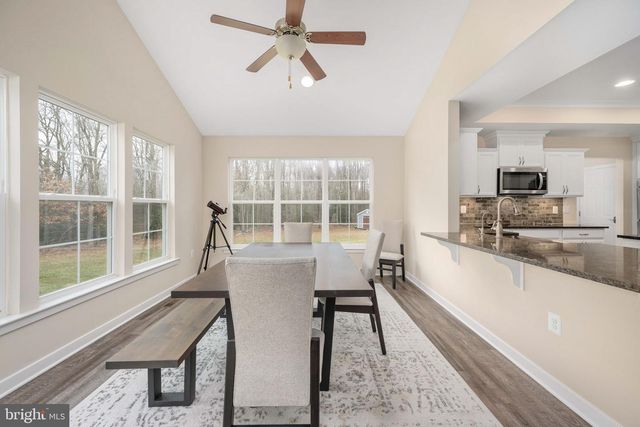 245 SADDLE RIDGE LN, Fredericksburg, VA 22406