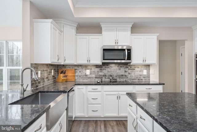 245 SADDLE RIDGE LN, Fredericksburg, VA 22406