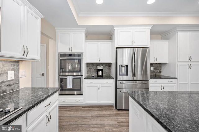 245 SADDLE RIDGE LN, Fredericksburg, VA 22406