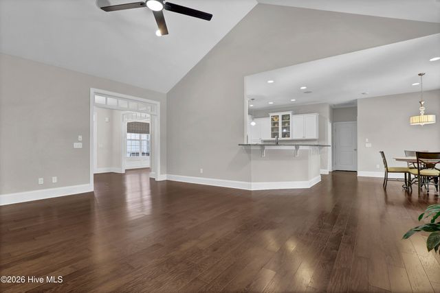 39 Excalibur Point, Hampstead, NC 28443