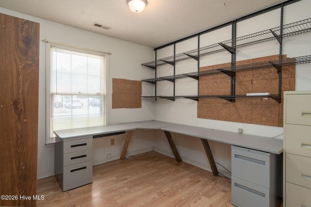 300 Quail Ridge Road, Jacksonville, NC 28546