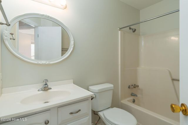 300 Quail Ridge Road, Jacksonville, NC 28546