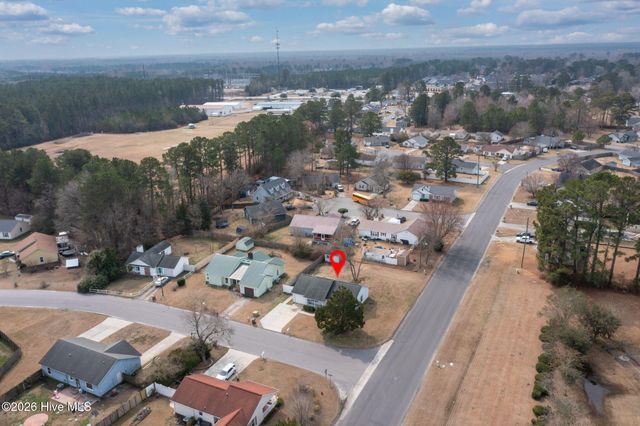 300 Quail Ridge Road, Jacksonville, NC 28546