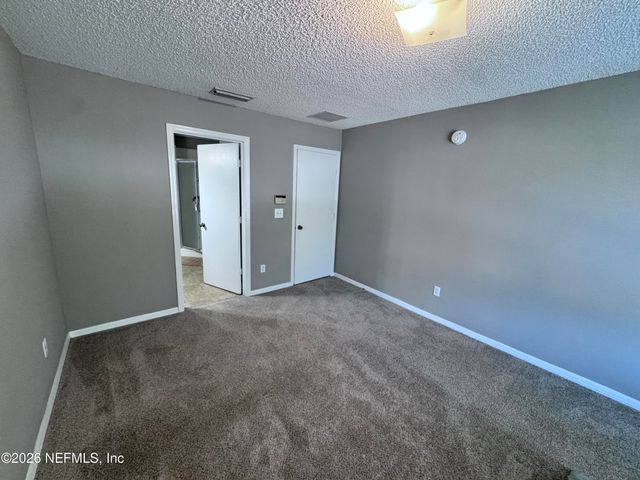 5216 BRIGHTON PARK Lane, Jacksonville, FL 32210