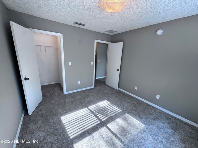 5216 BRIGHTON PARK Lane, Jacksonville, FL 32210