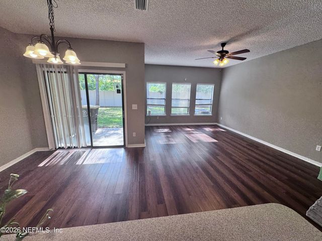 5216 BRIGHTON PARK Lane, Jacksonville, FL 32210