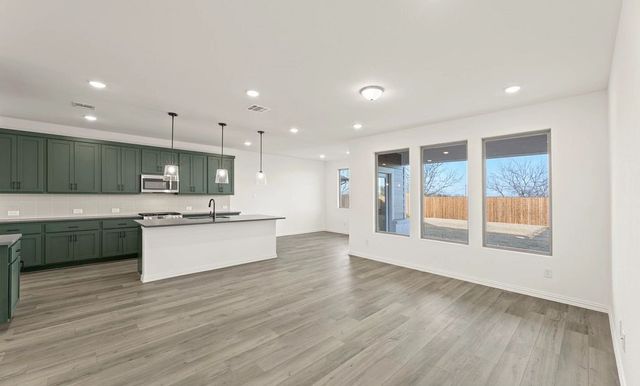 761 Waterhouse Lake Drive, Anna, TX 75409