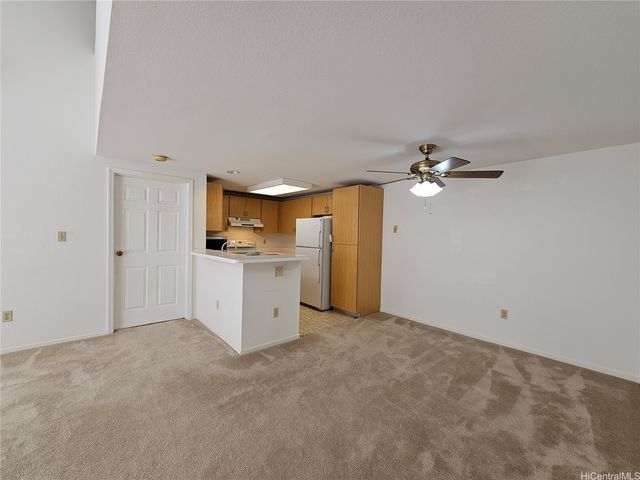 95-270 Waikalani Drive L304, Mililani, HI 96789