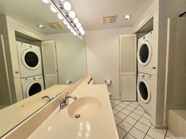 95-270 Waikalani Drive L304, Mililani, HI 96789