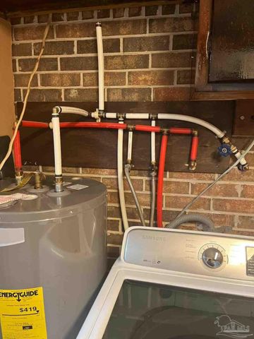 5160 Arrowhead Rd, Pensacola, FL 32507