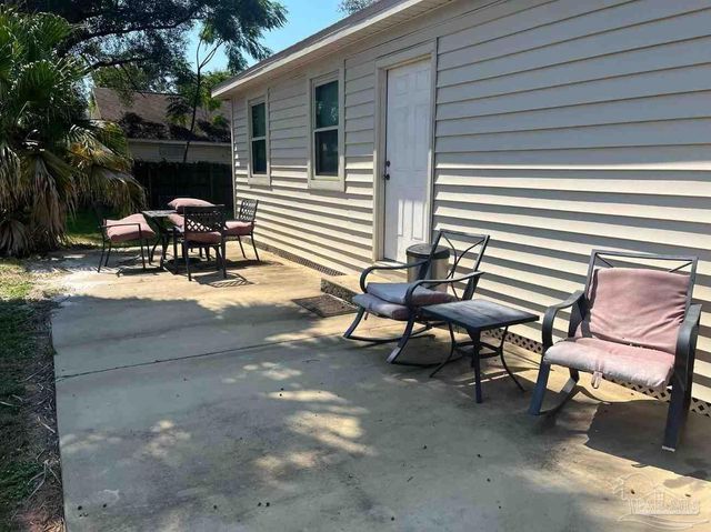 5160 Arrowhead Rd, Pensacola, FL 32507