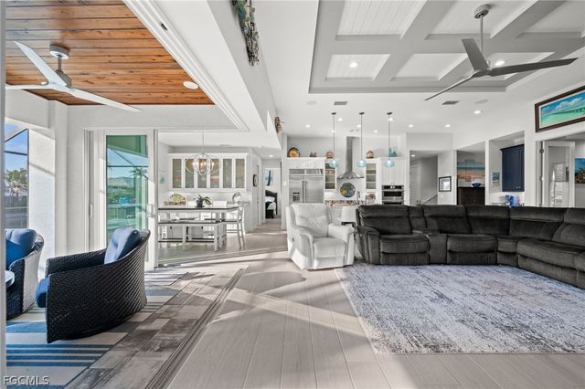 2449 Macadamia ST, St James City, FL 33956