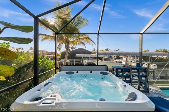 2449 Macadamia ST, St James City, FL 33956