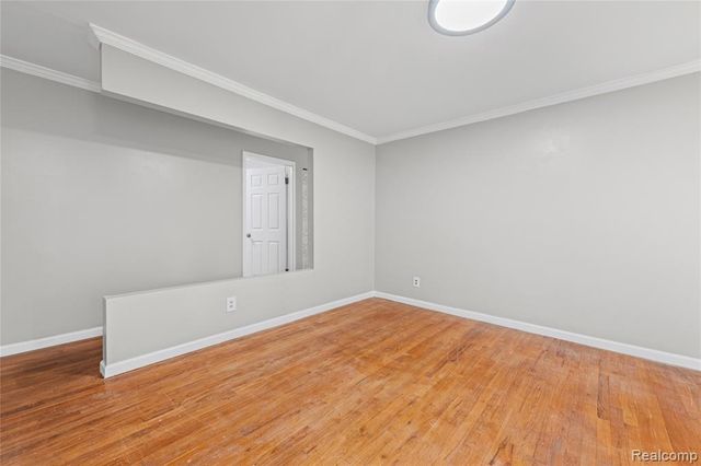 30507 Austin Drive, Warren, MI 48092