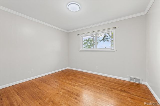 30507 Austin Drive, Warren, MI 48092