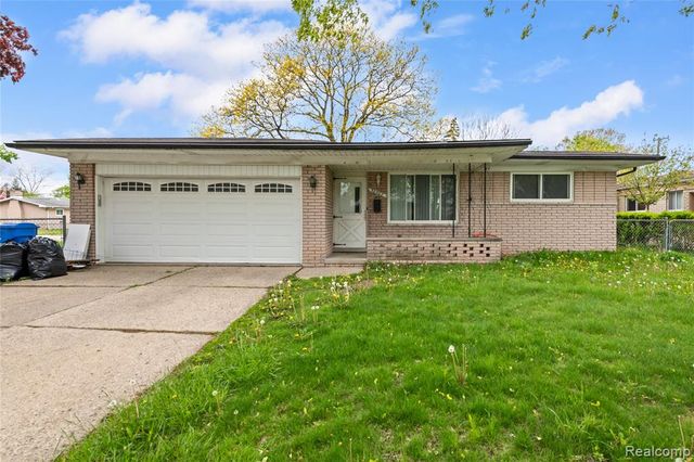 30507 Austin Drive, Warren, MI 48092