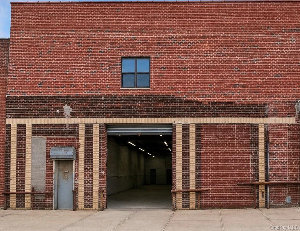 318 Stagg Street, Brooklyn, NY 11206 — exterior