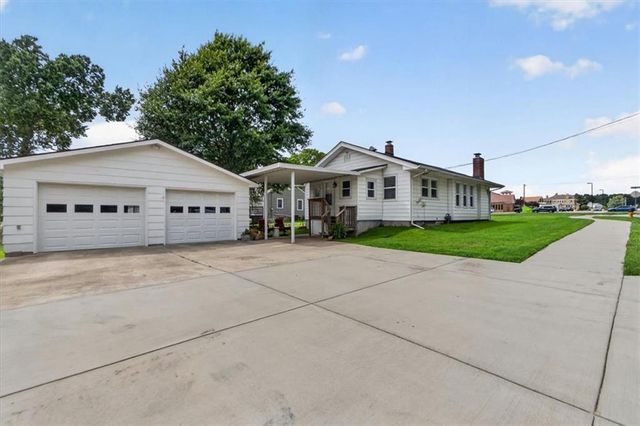 11301 W 59th Terrace, Shawnee, KS 66203