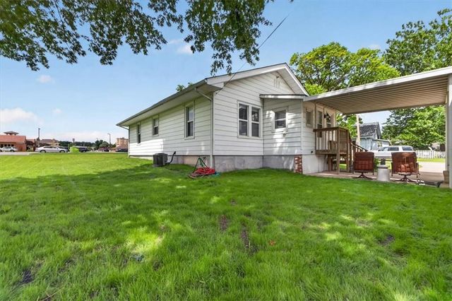 11301 W 59th Terrace, Shawnee, KS 66203